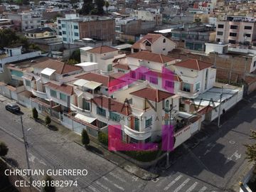Casa en venta cerca de la avenida Teodoro Gomez de la Torre, conjunto privado
