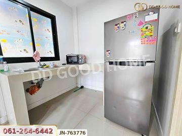 Townhouse Pruksa Phan Grand Lampaya 3, Nakhon Pathom, near Phra Pathom Chedi