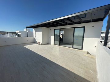 Preciosa residencia en VENTA ZEN LIFE 1, 3recamaras,roof, jardin, sala TV