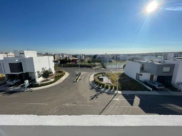 Preciosa residencia en VENTA ZEN LIFE 1, 3recamaras,roof, jardin, sala TV