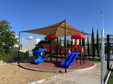 Preciosa residencia en VENTA ZEN LIFE 1, 3recamaras,roof, jardin, sala TV