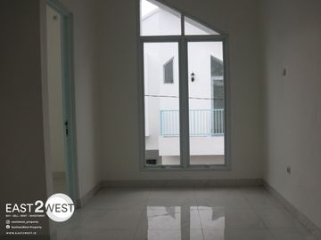 Dijual Rumah Scandinavian Valley BSD City Tangerang Unit Baru Murah Bagus Lokasi Nyaman Strategis