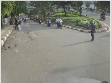 Dijual Ruang Usaha Posisi Hoek Luas 799 Di Tanjung Duren Selatan MURAH