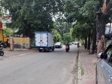 Dijual Ruang Usaha Posisi Hoek Luas 799 Di Tanjung Duren Selatan MURAH