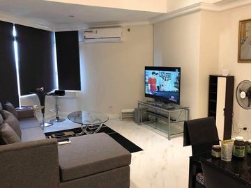 Fully furnished and renovated 3 bedroom unit for sale in 8 Wack Wack near La Salle, Xavier, Poveda and Wack Wack Golf and Country Club