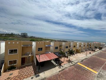 VILLAMIL PLAYAS VENDO HERMOSO DEPARTAMENTO EN URBANIZACION CON SALIDA AL MAR