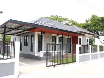 New house sale, 3 bedrooms, 2 bathrooms, 50Wa., 1.99MB, Saraphi District, Chiang Mai.