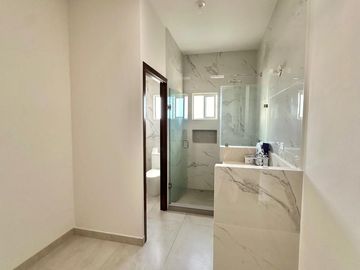 SE VENDE CASA EN ALTA RIVIERA