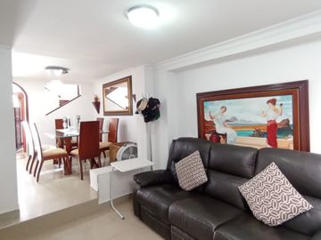 Venta Casa Conjunto Residencial. Quintas de don Simón. Sur de Cali.