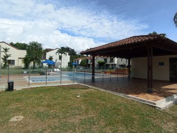 Venta Casa Conjunto Residencial. Quintas de don Simón. Sur de Cali.
