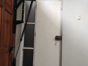 ELAGUSTINO VENTA DE EDIFICIO DE 4 PISOS