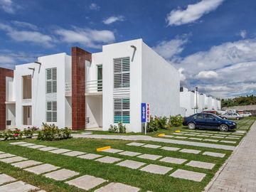 Casa en Venta con 3 recamaras en condominio en Jiutepec Morelos
