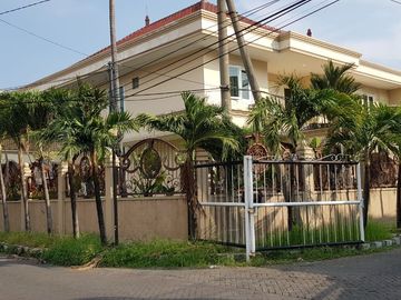Dijual Rumah Darmo Permai Selatan  Minimalis Surabaya Barat