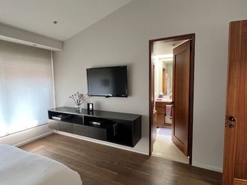 Casa en Lomas de Tecamachalco, Naucalpan, Estado de México