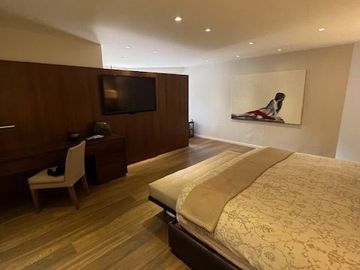 Casa en Lomas de Tecamachalco, Naucalpan, Estado de México