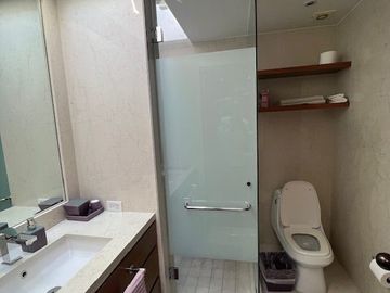 Casa en Lomas de Tecamachalco, Naucalpan, Estado de México