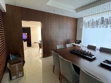 Casa en Lomas de Tecamachalco, Naucalpan, Estado de México