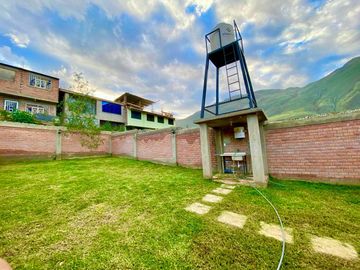 VENTA DE CASA DE ESTRENO, LA ESPERANZA HUANUCO