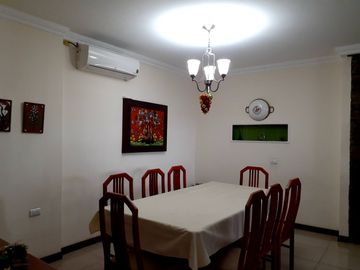 Venta de propiedad comercial para consultorios o residencia estudiantil