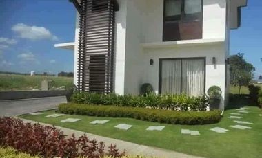 RENT TO OWN LOT WITH IN METRO MANILA