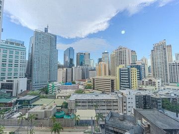 EXECUTIVE STUDIO; GREENBELT HAMILTON TOWER 2 MAKATI CITY FOR SALE