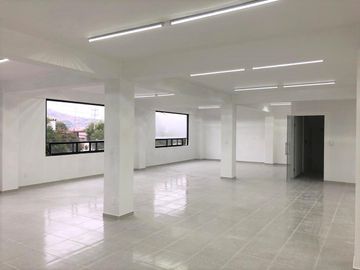 Edificio en venta en Tlalnepantla