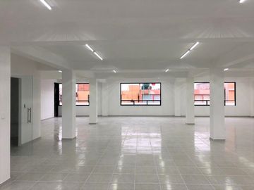 Edificio en venta en Tlalnepantla