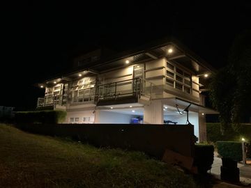 Pre-ownhed modern r house for sale inside the Mansions South Forbes