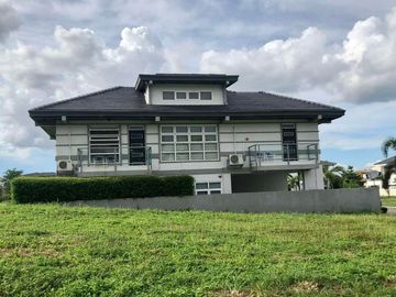 Pre-ownhed modern r house for sale inside the Mansions South Forbes