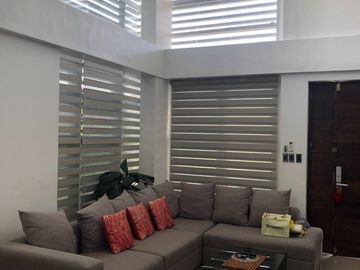 Pre-ownhed modern r house for sale inside the Mansions South Forbes