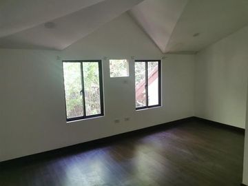 2BR Townhouse For Sale / Rent in in Canyon Ranch, Cavite City
