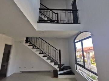 2BR Townhouse For Sale / Rent in in Canyon Ranch, Cavite City