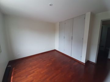 VENDO LINDO DEPARTAMENTO EN URB. RESIDENCIAL HIGUERETA