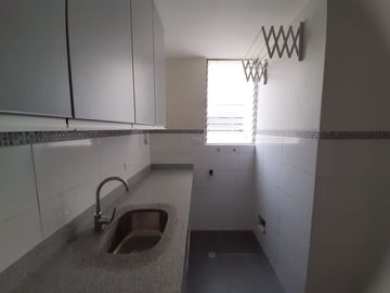 VENDO LINDO DEPARTAMENTO EN URB. RESIDENCIAL HIGUERETA