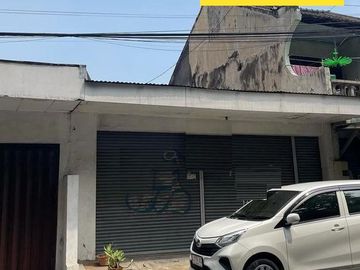 Rumah Dijalan Darmo Baru Barat Sukomanunggal Surabaya