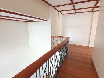 Merville Subdivision | Good Location! Five Bedroom 5BR Modern Asian House and Lot for Sale in Parañaque City near NAIA Airport, SM Bicutan, Arca South