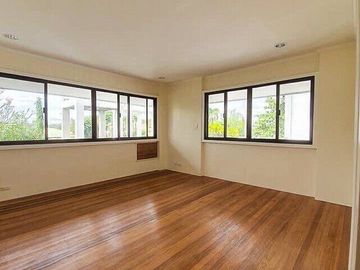 Merville Subdivision | Good Location! Five Bedroom 5BR Modern Asian House and Lot for Sale in Parañaque City near NAIA Airport, SM Bicutan, Arca South