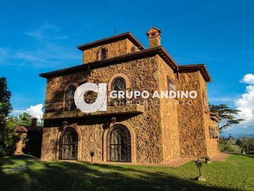 Se Vende Parcela en el Conjunto Mirador del lago Mesa de los Santos
