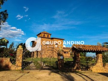 Se Vende Parcela en el Conjunto Mirador del lago Mesa de los Santos