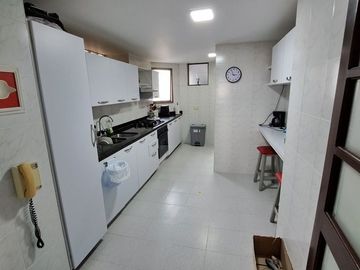 VENTA DE APARTAMENTO DE 150 M2 EN  PALERMO, MANIZALES CALDAS