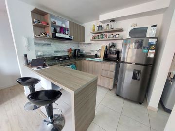 APARTAMENTO MODERNO CON PARQUEADERO PROPIO - En Madird, Cundinamarca