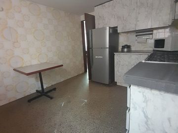 ALQUILO DPTO AMOBLADO CON COCHERA EN 3ER PISO SAN BORJA
