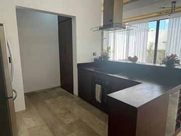 casas nuevas en venta al norte de Mérida en zona de Cholul con excelentes acabados