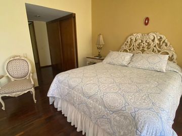 VENTA DE CASA EN LA MOLINA