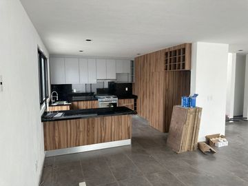 ZenLife2 4.2mill / Oportinudad de Inversión Residencia NUEVA acabados PREMIUM 3rec/2.5baños TV, Privada Vigilancia24/7