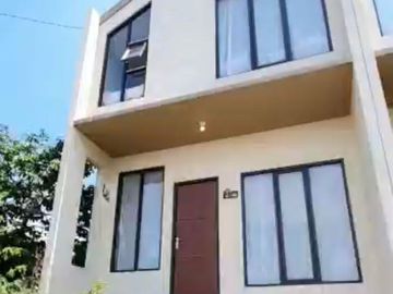 Dijual rumah banjaran bandung 200 jutaan nyaman 2 lantai