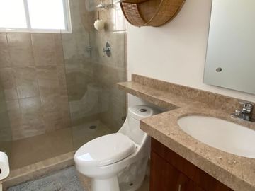 Casa en Venta con alberca, 3 recamaras a 15 minutos de Cuernavaca en Xochitepec Morelos