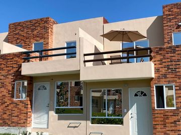 Casa en Venta con alberca, 3 recamaras a 15 minutos de Cuernavaca en Xochitepec Morelos