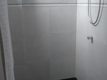 VENTA DE CASA EN MODERNA URB. SAN ANTONIO DE PACHACAMAC