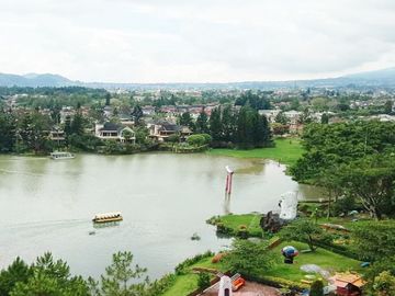 Sewa Villa di Kota Bunga Little Venice Puncak